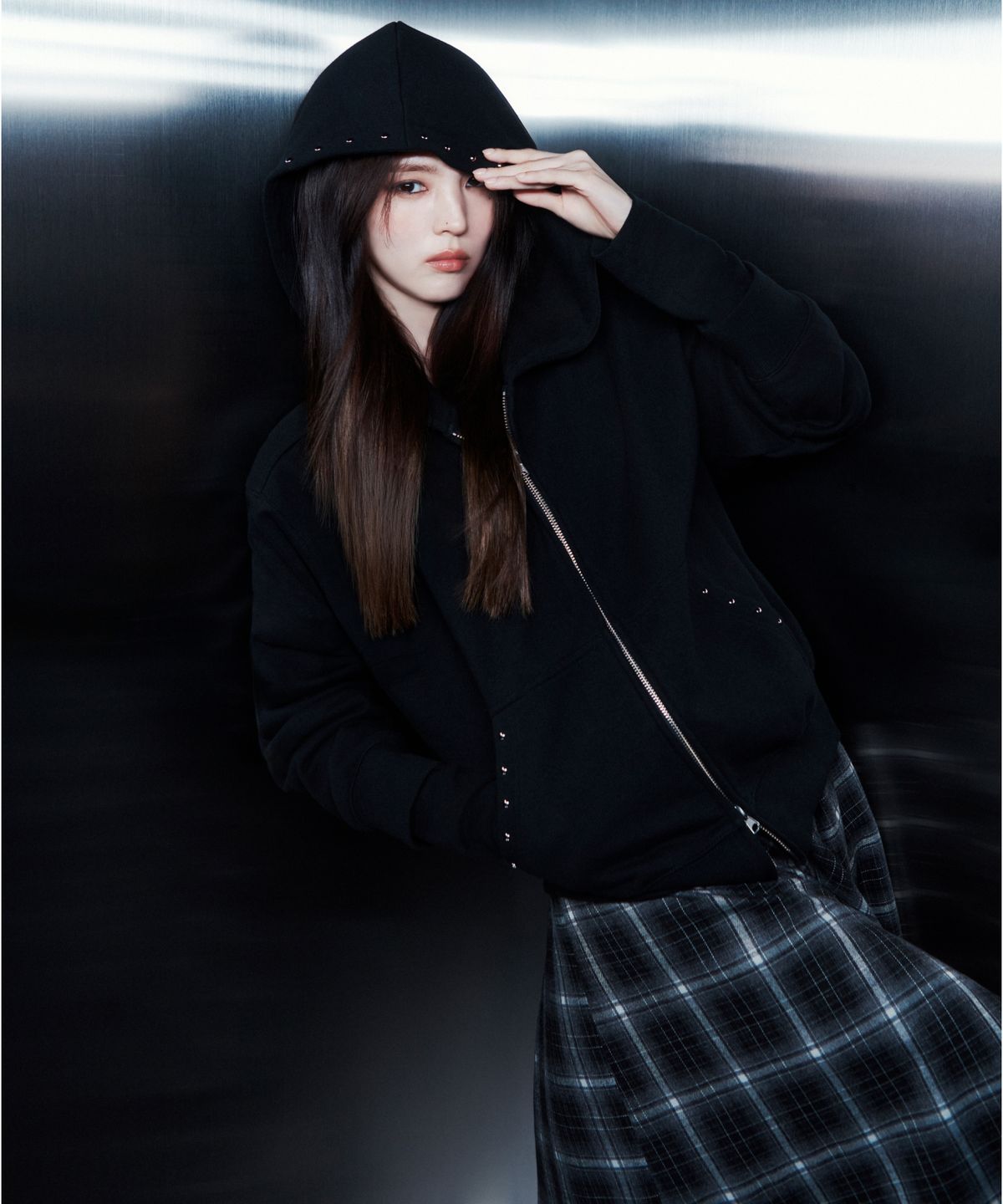무신사 스탠다드 우먼(MUSINSA STANDARD WOMAN) 우먼즈 스터드 후디드 스웨트 집업 [블랙]