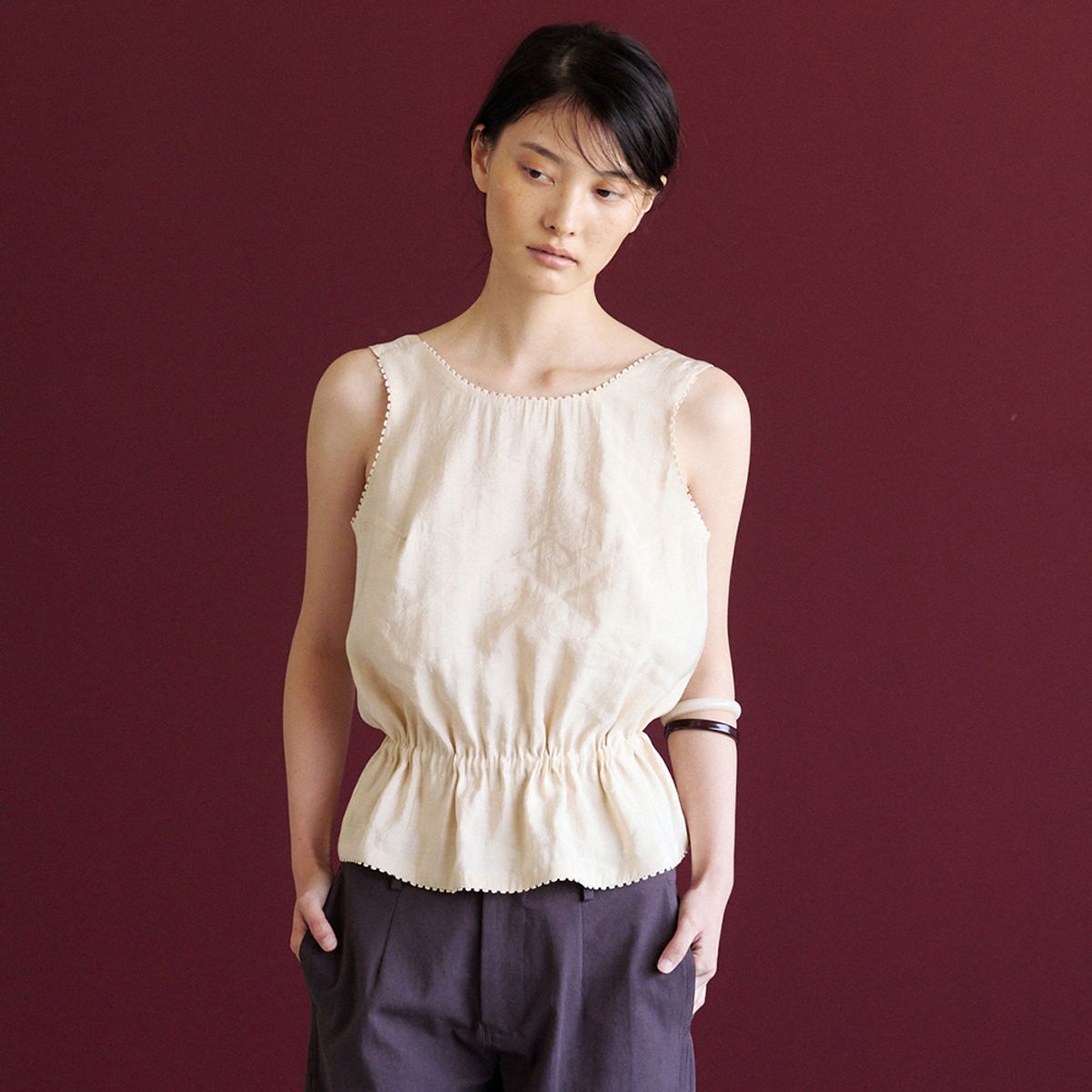 노우드(NOEUD) Lace-Trimmed Blouse (Peach Pink)