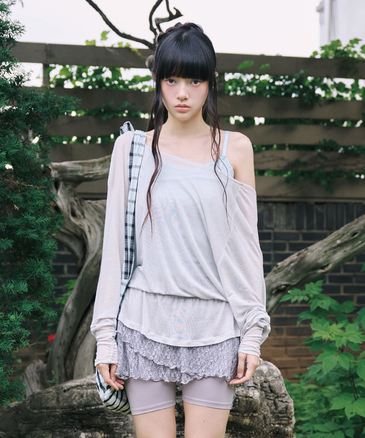 미레코(MIRECO) SHEER OFF-SHOULDER SLEEVE CLOUD GREY