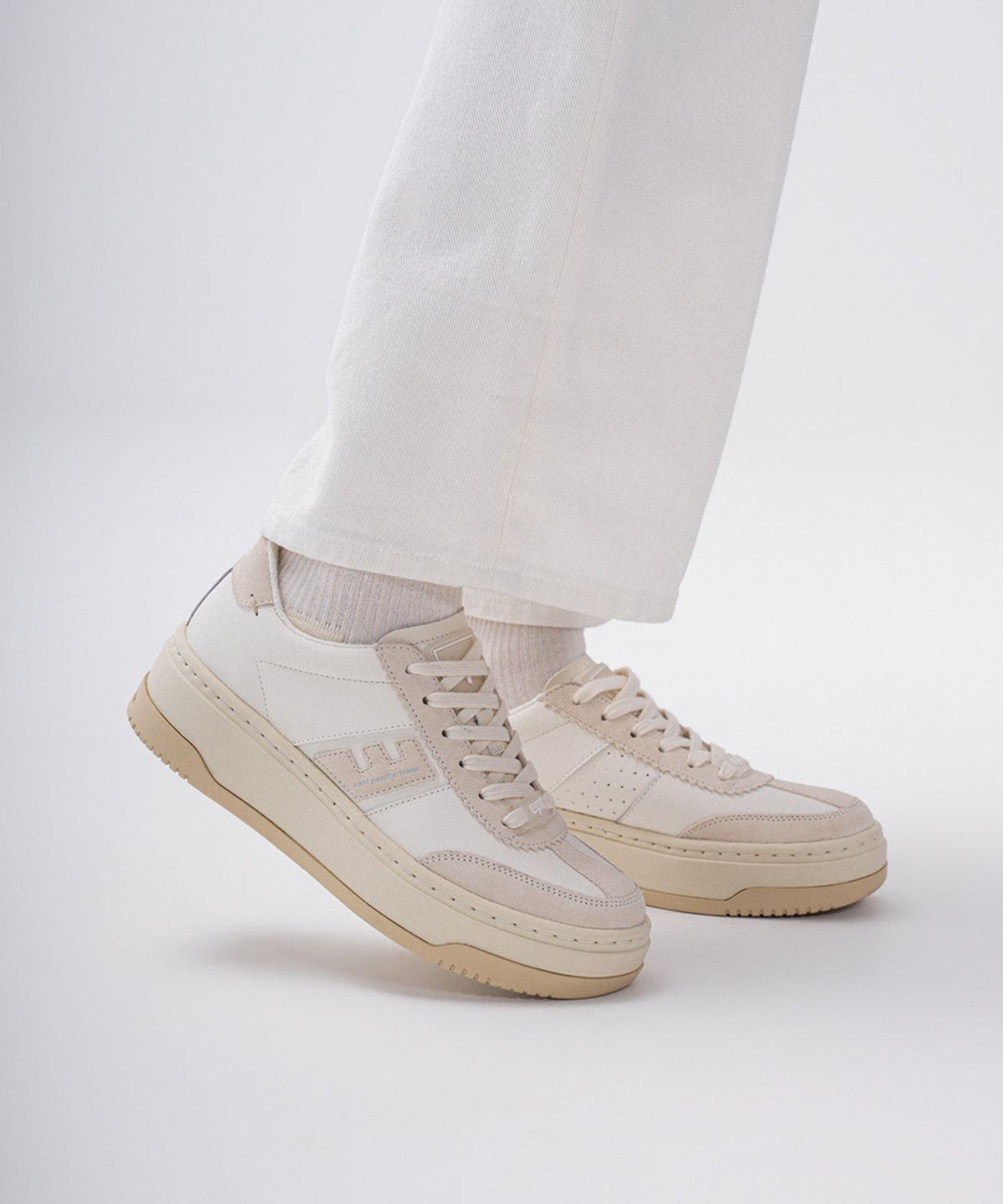 이피티(EPT) SANTOS HIGH (OFF WHITE/CREAM)