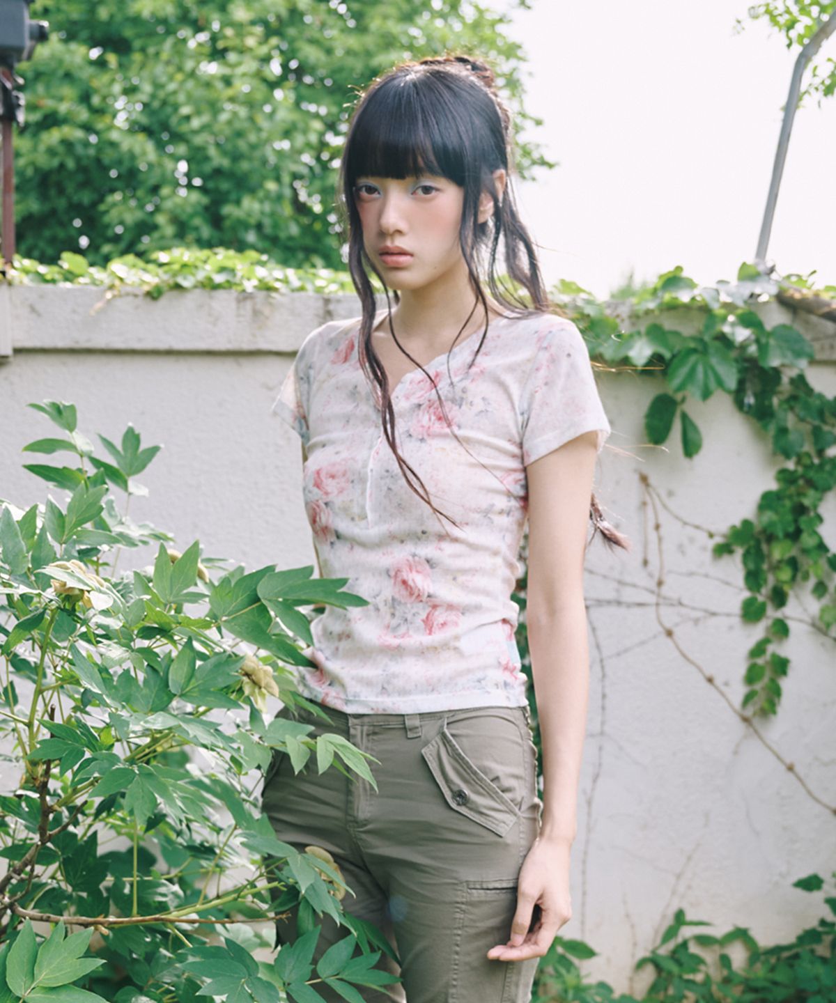 미레코(MIRECO) FLOWER BUTTON T IVORY