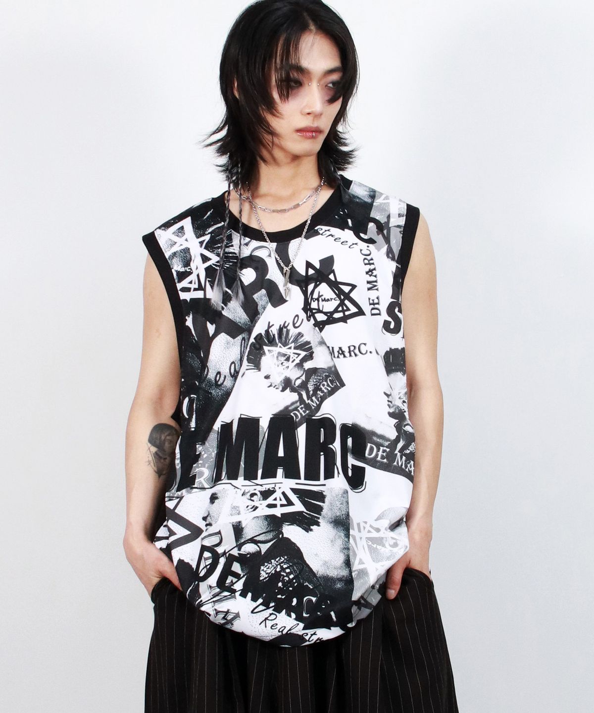 드마크(DEMARC) M Street collage oversize sleeveless