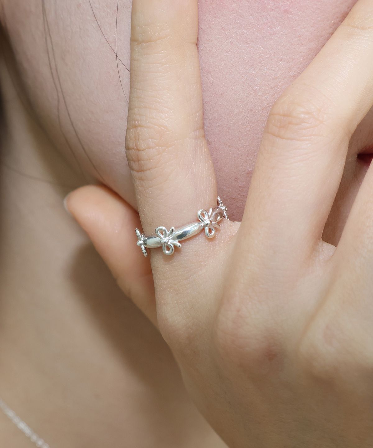 몽드린느(MONDELIGNE) Chiffon ribbon ring