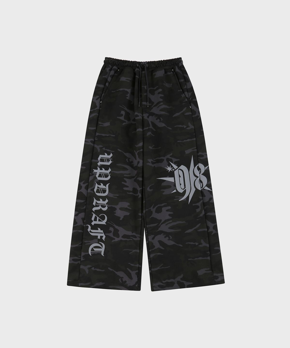 업드래프트(UPDRAFT) CAMO PRINT WIDE TRACK PANTS [BLACK]
