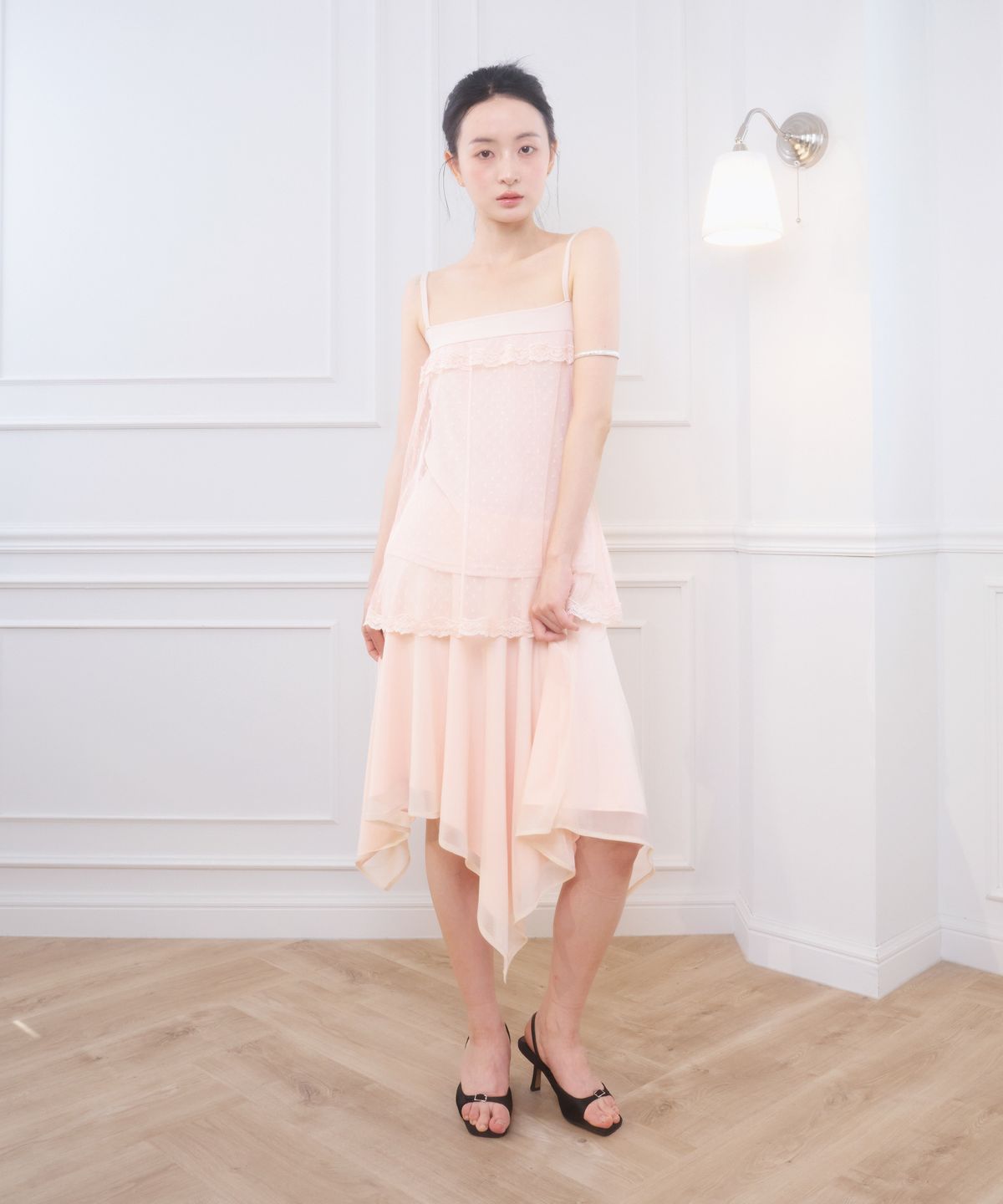 벨리아르(BELLIALEU) IRIS LOW RISE MIDI SKIRT PINK