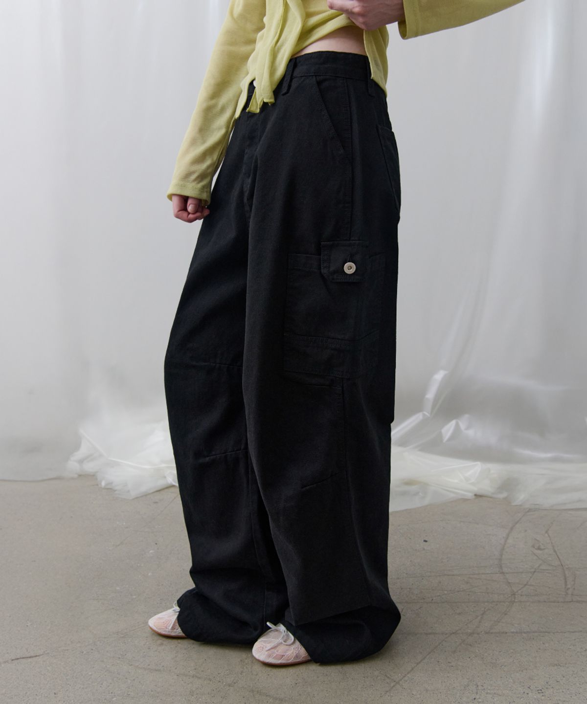토아베(TOAVE) Russell Cargo Cotton Wide Pants (Black)