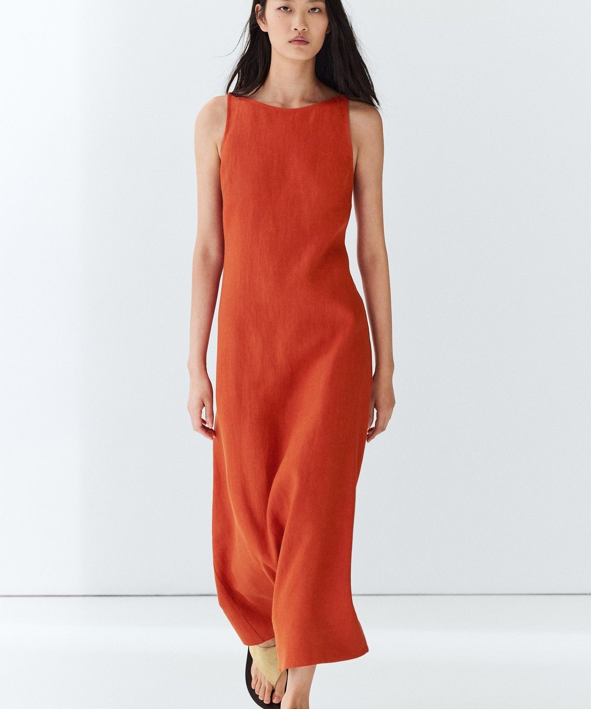 마시모두띠(MASSIMO DUTTI) 100% 린넨 홀터넥 원피스