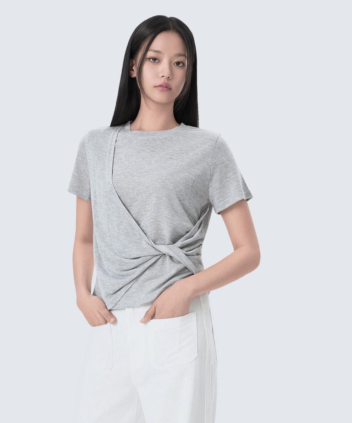 미쏘(MIXXO) 꼬임 반팔 티셔츠 RE HWG42TS_MIWHWG82QA