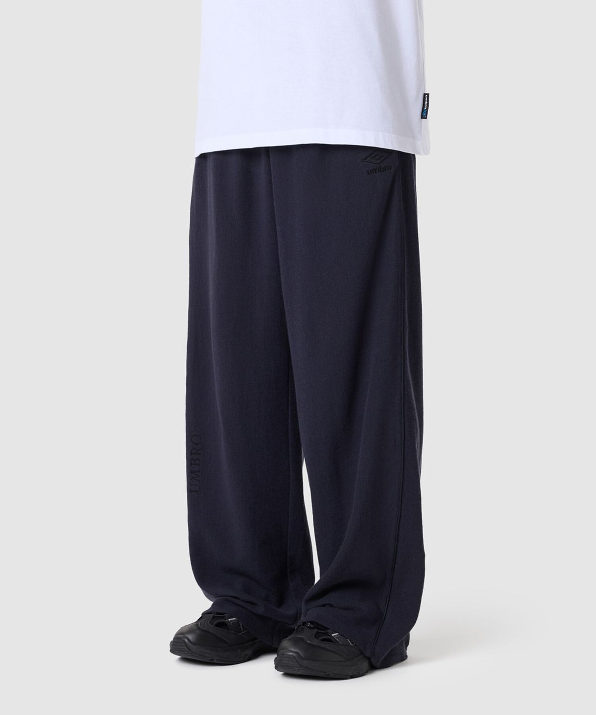 엄브로(UMBRO) 90 테리 스트레이트 팬츠 네이비 UR311CFP71
