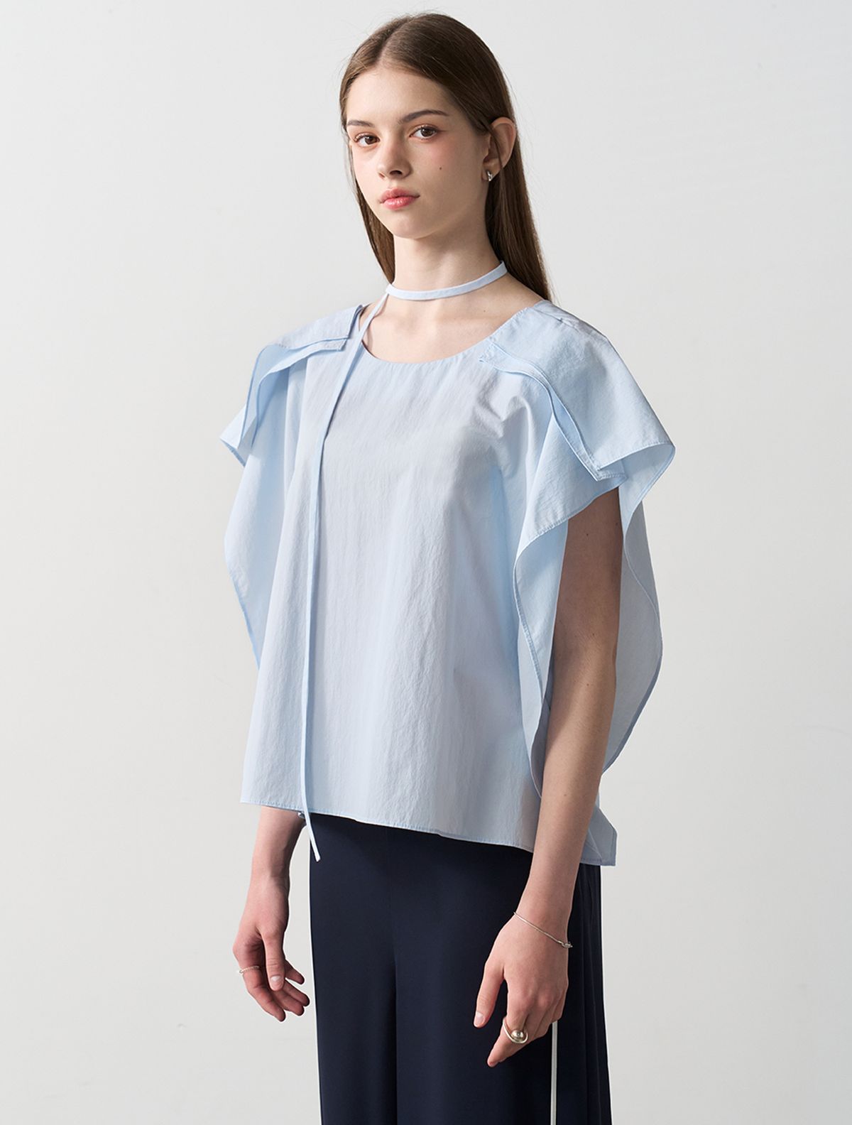 르이엘(LE YIEL) Ribbon Flare Blouse_Light Blue 리본 플레어 블라우스_라이트 블루