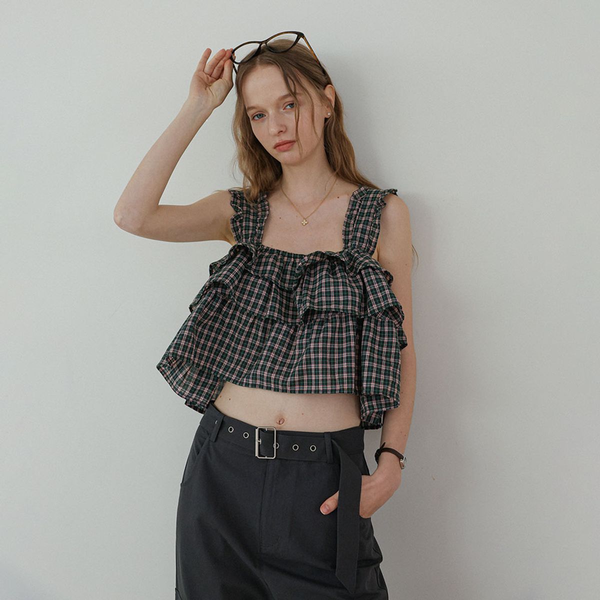 던드롭(DUNDROP) DD_Check frill crop top_GREEN