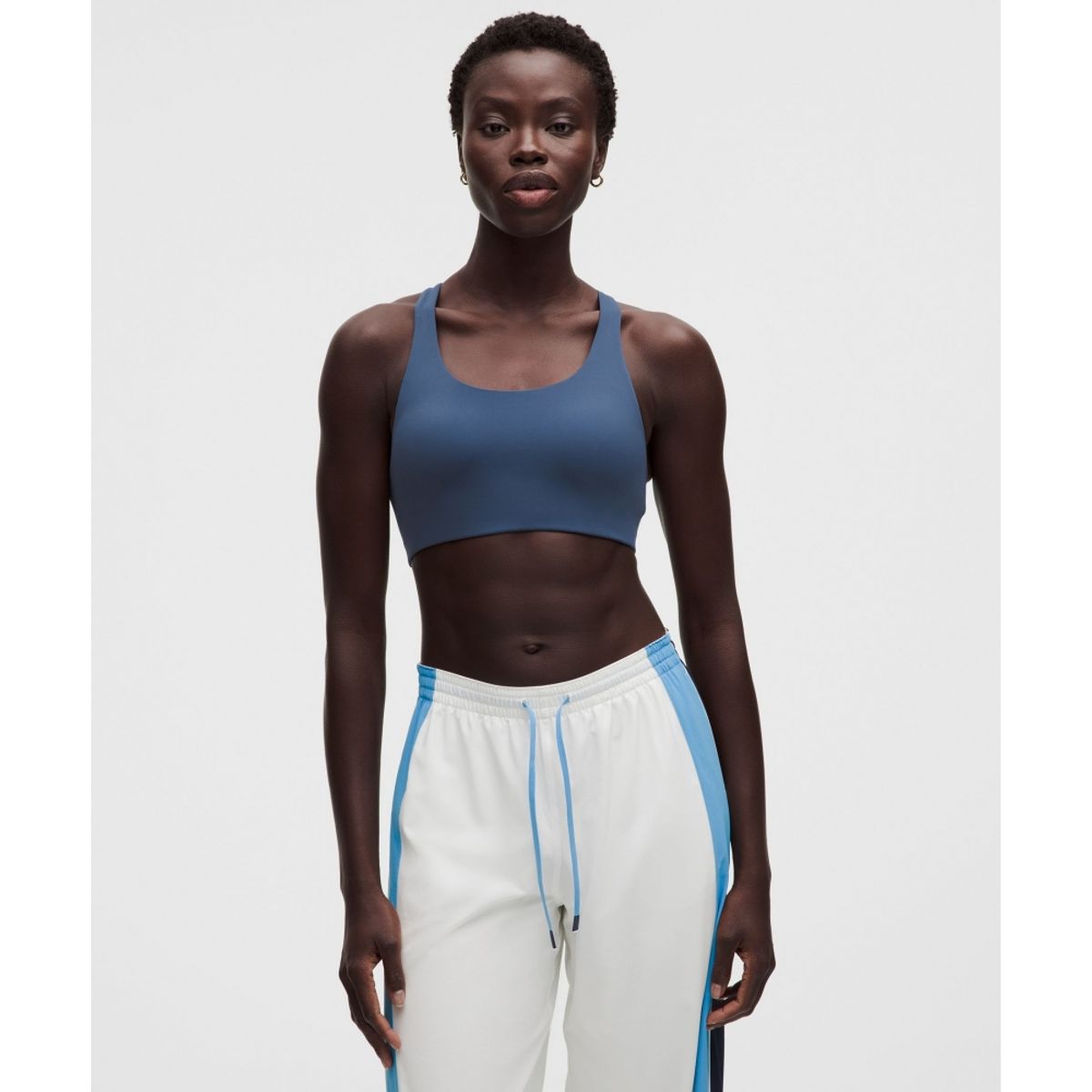 룰루레몬(LULULEMON) Nulux 스트래피 백 스포츠 브라 *미디엄 서포트, B C컵