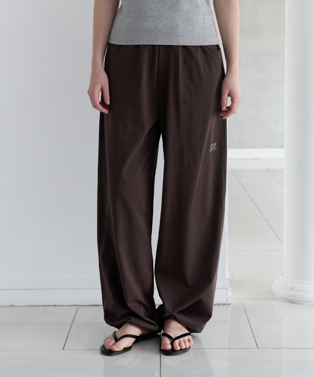 토아베(TOAVE) Airy Cotton Waist Pants (Brown)