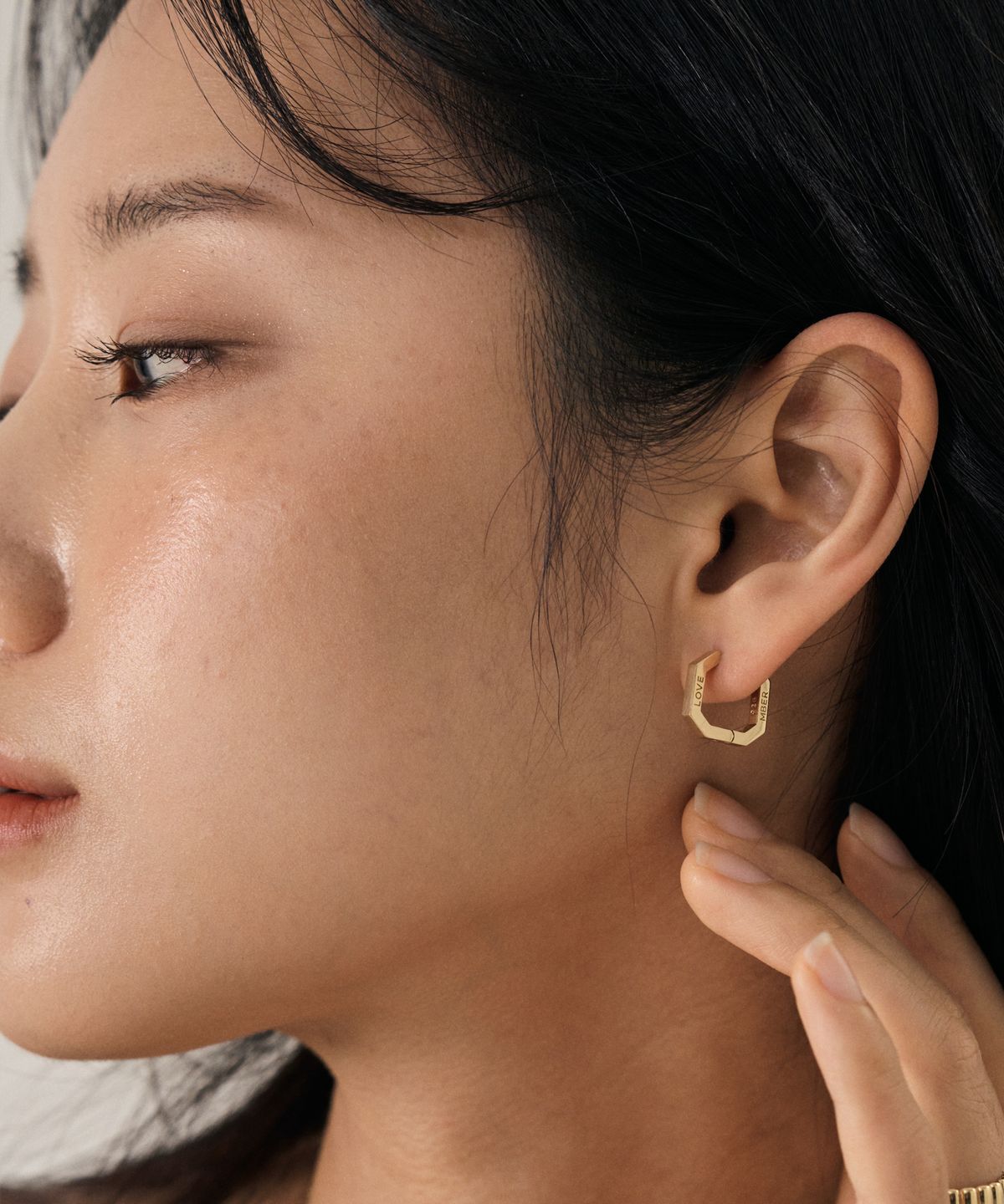 러벰버(LOVEMBER) [silver 925] LVM Edge Hoops