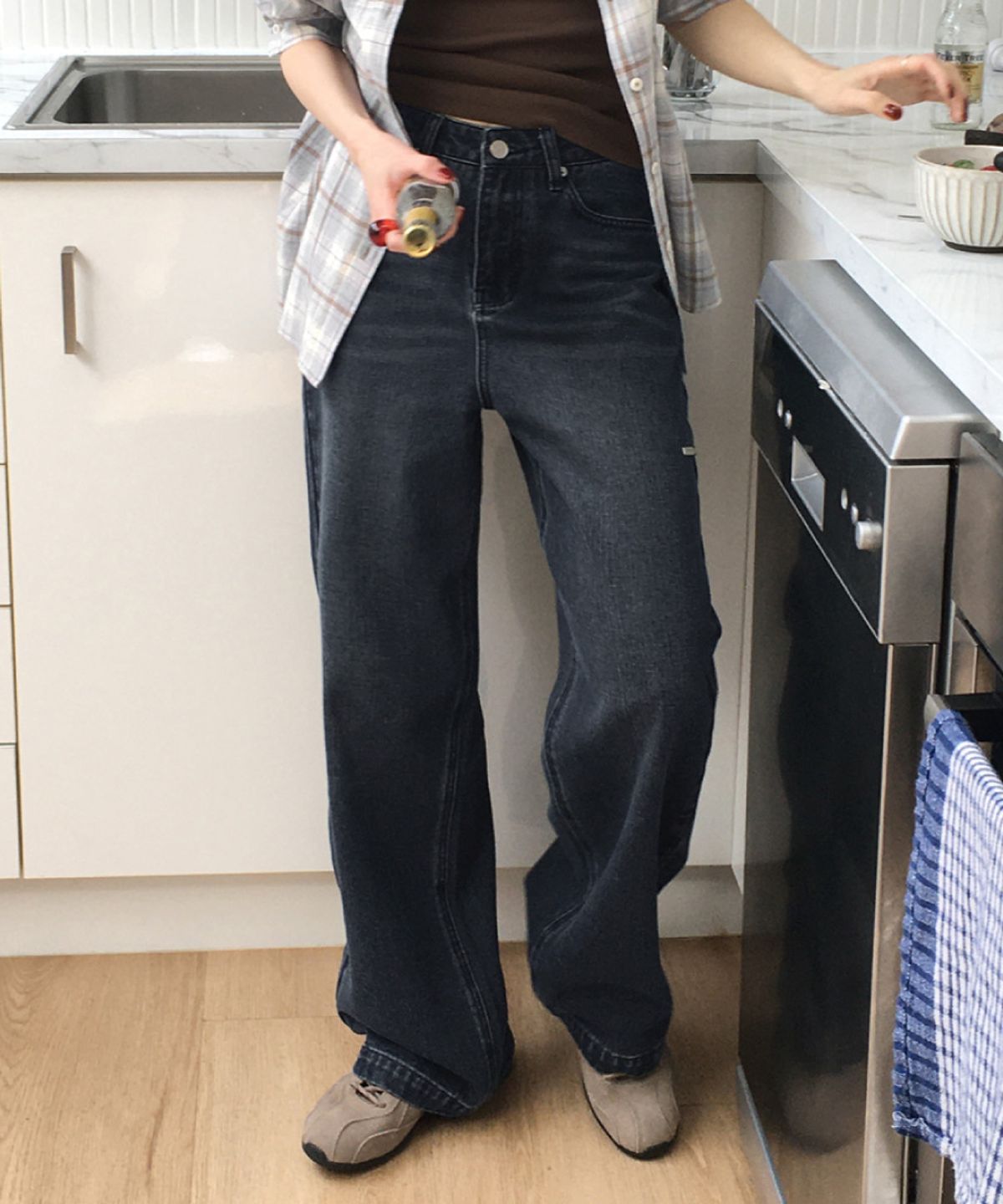 토아베(TOAVE) Pendant Wide Denim Pants (Dark Blue)
