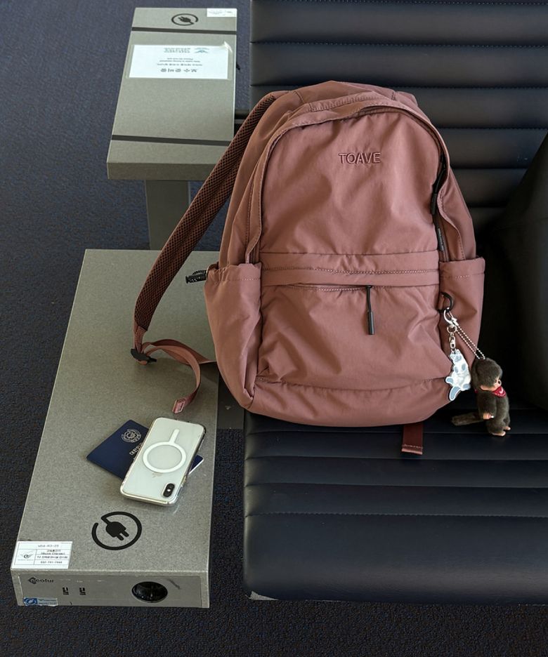 Nova Round Backpack (Plum)