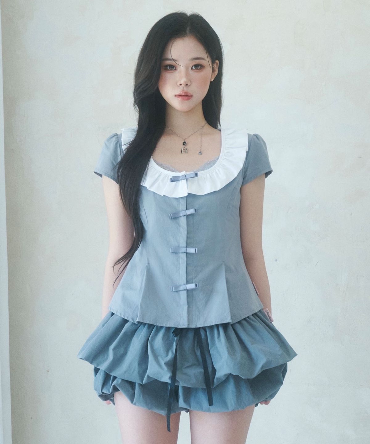 뉴얼린(NEWALRIN) Bebe Ribbon Frill Blouse(3colors)