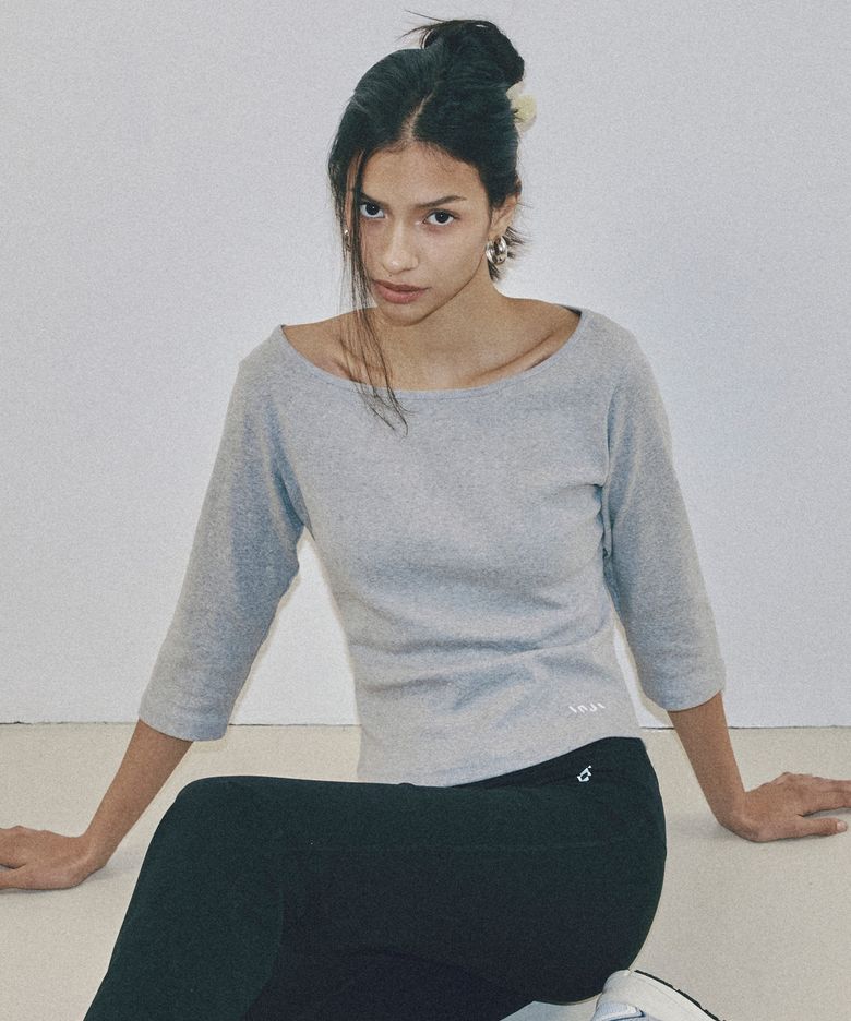 Boatneck 7-Sleeve Top 그레이