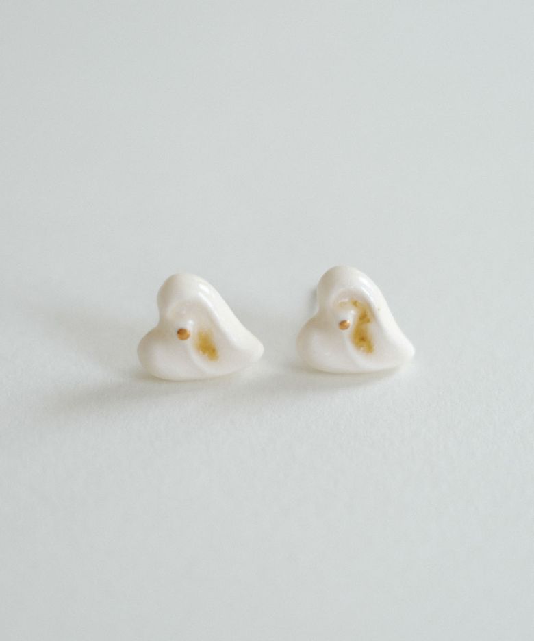 seed heart earring [first seed]
