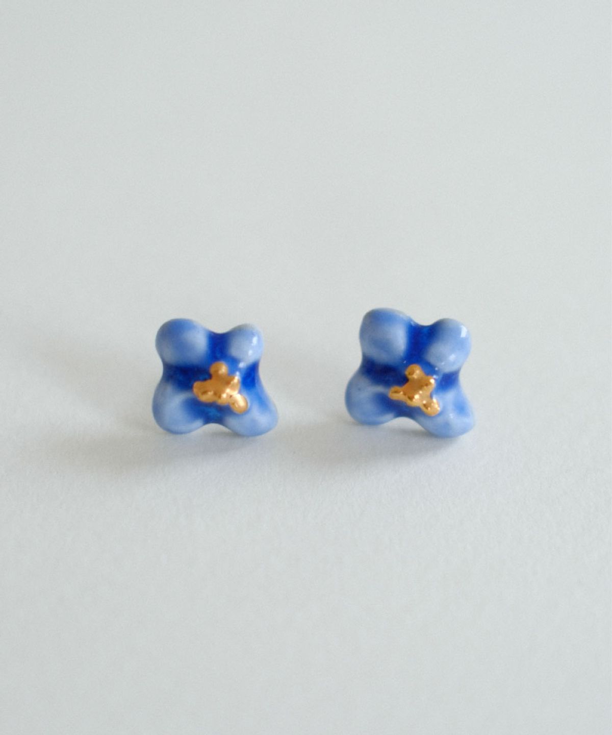 세이(SEI) blooming flower earring [blue veil]