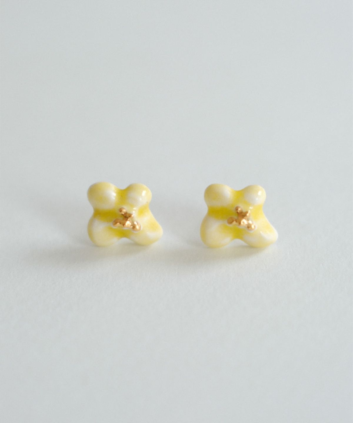 세이(SEI) blooming flower earring [yellow]
