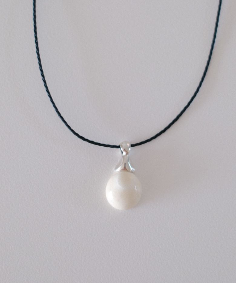 spiral stone necklace [sand]