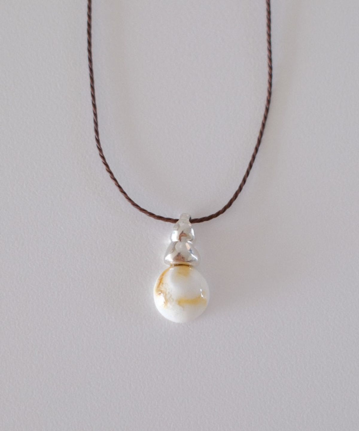 세이(SEI) shell stone necklace [shell]
