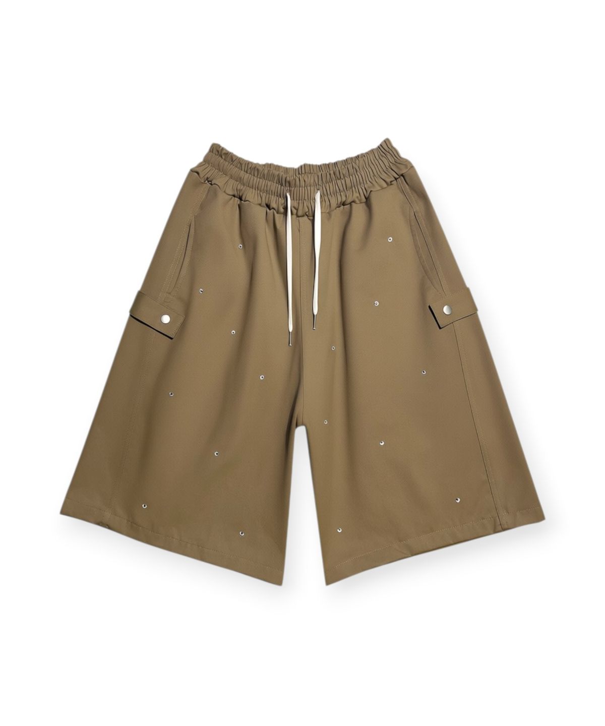 본슬리피(BORN SLIPPY) Essential Crystal Stud Bermuda Shorts (Beige)