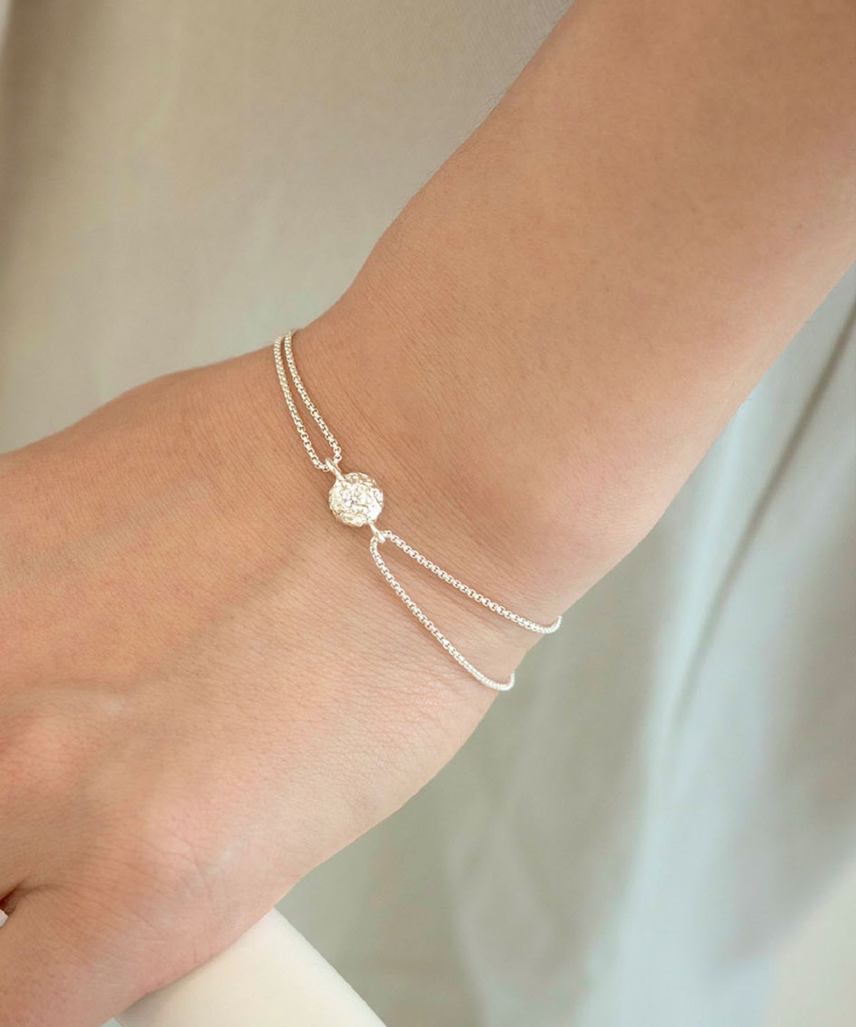 티로베(TIROVE) Bitty Bracelet