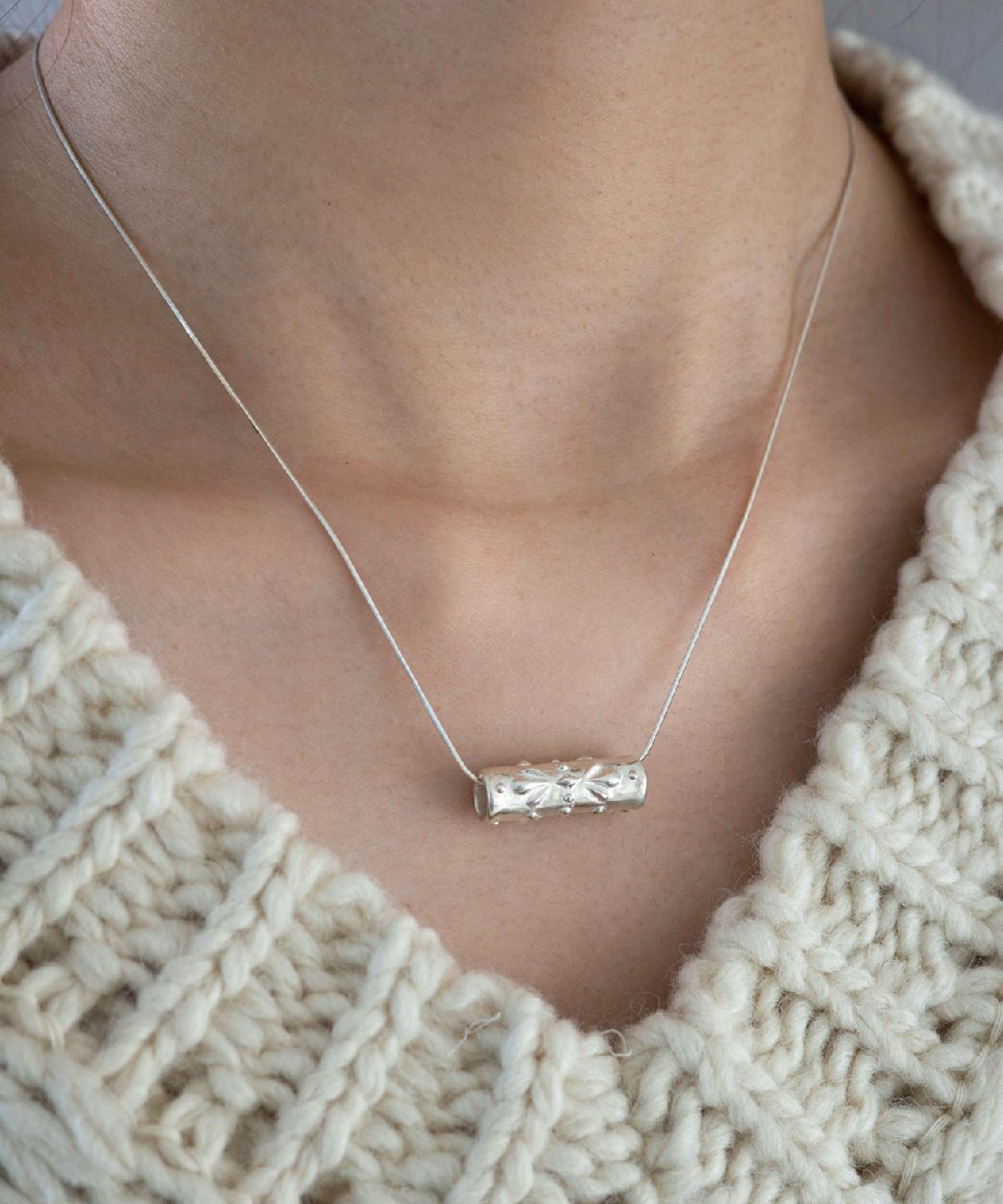티로베(TIROVE) Orbis Bloom Necklace