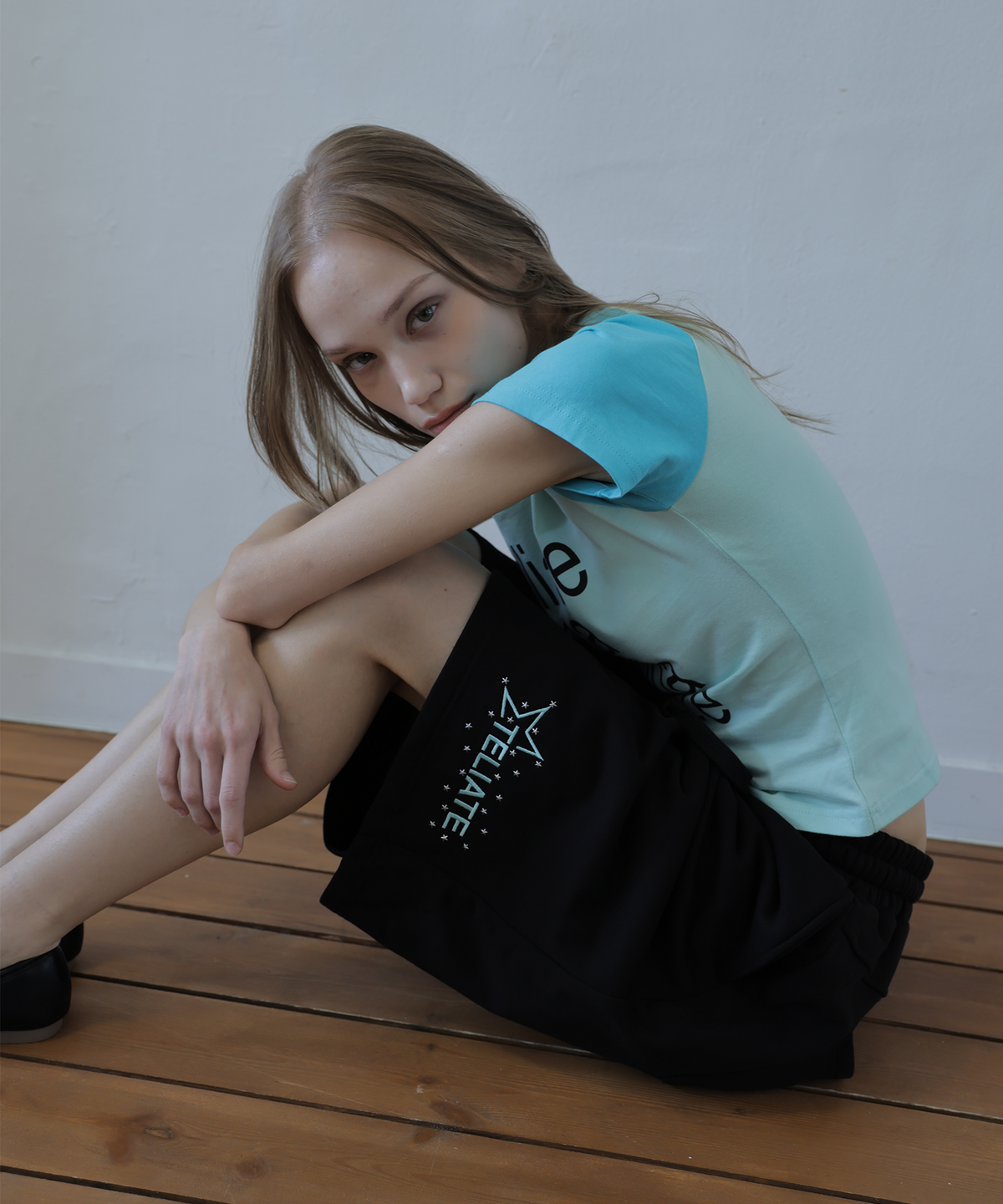태리아떼(TELIATE) Signiture Sweat Shorts (Black)