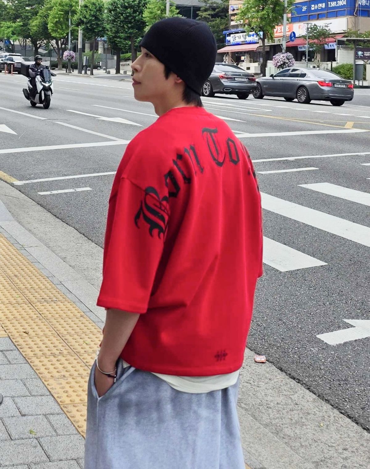 에드리엘로스(ADLIELOS) 반달 스웻 반팔 티셔츠 [레드]