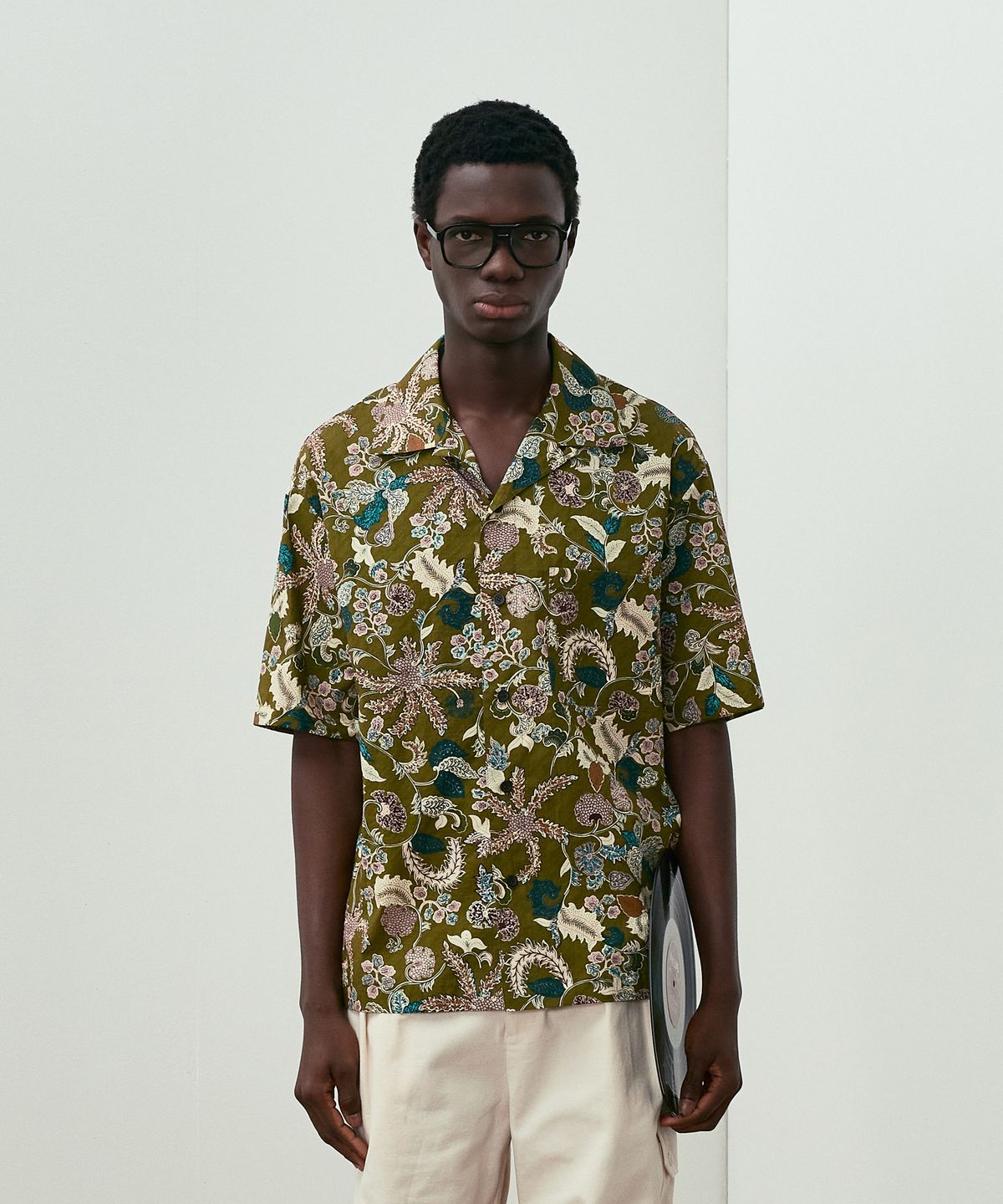 밀라코드(MILACODE) Wild Flower Print Shirt - KHAKI
