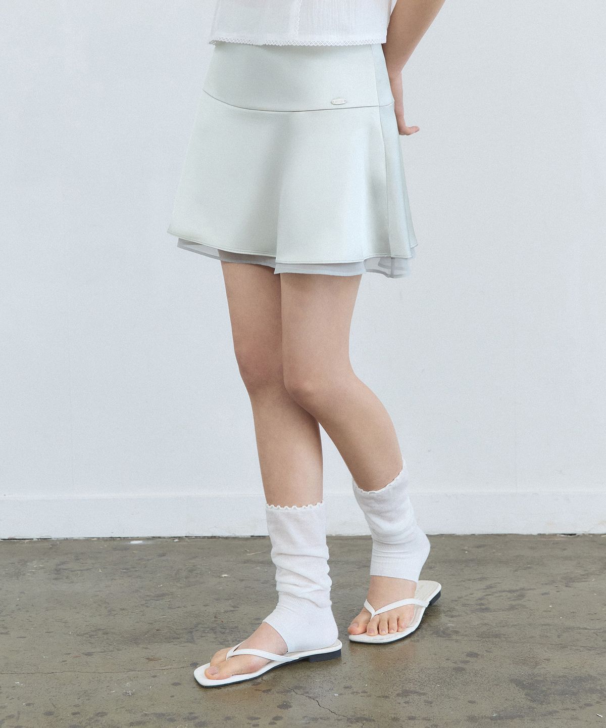 어다울(ADAUL) Satin flare layered mini skirt - mint
