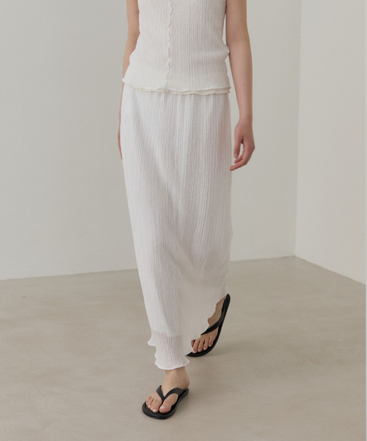 토와브(TOWAV) TEEN PLEATS BANDING SKIRT_WHITE