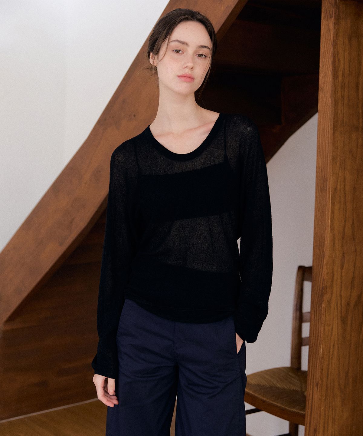 머지앤밍글(MERGE&MINGLE) Robin Sheer Dry Terry Boucle Knit Top (Black)