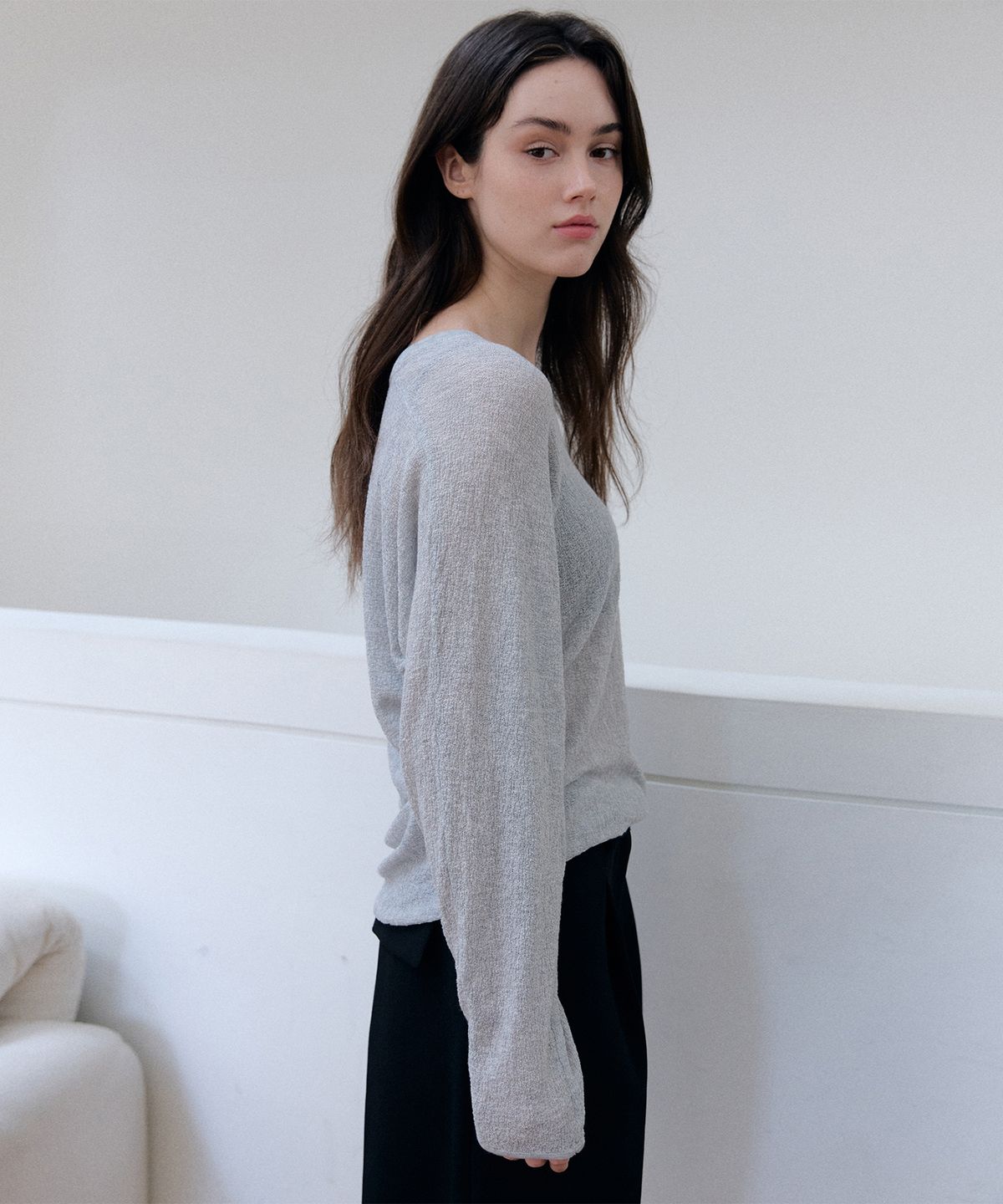 머지앤밍글(MERGE&MINGLE) Robin Sheer Dry Terry Boucle Knit Top (Veil Gray)