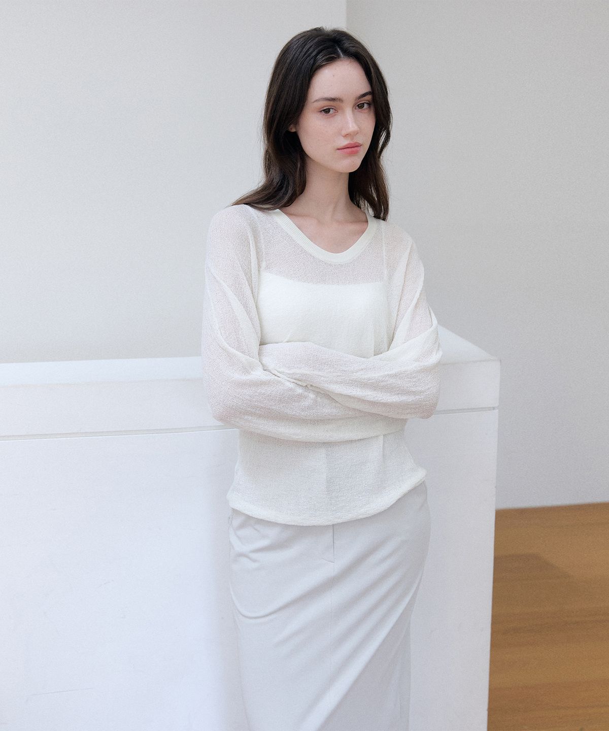 머지앤밍글(MERGE&MINGLE) Robin Sheer Dry Terry Boucle Knit Top (Ivory)