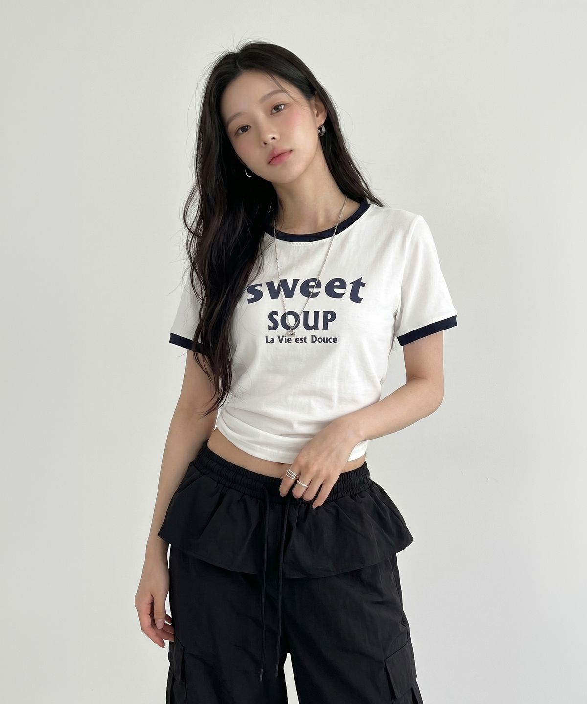 스위트숲(SWEET SOUP) 아치 로고 링거 티셔츠(WC6STF4)