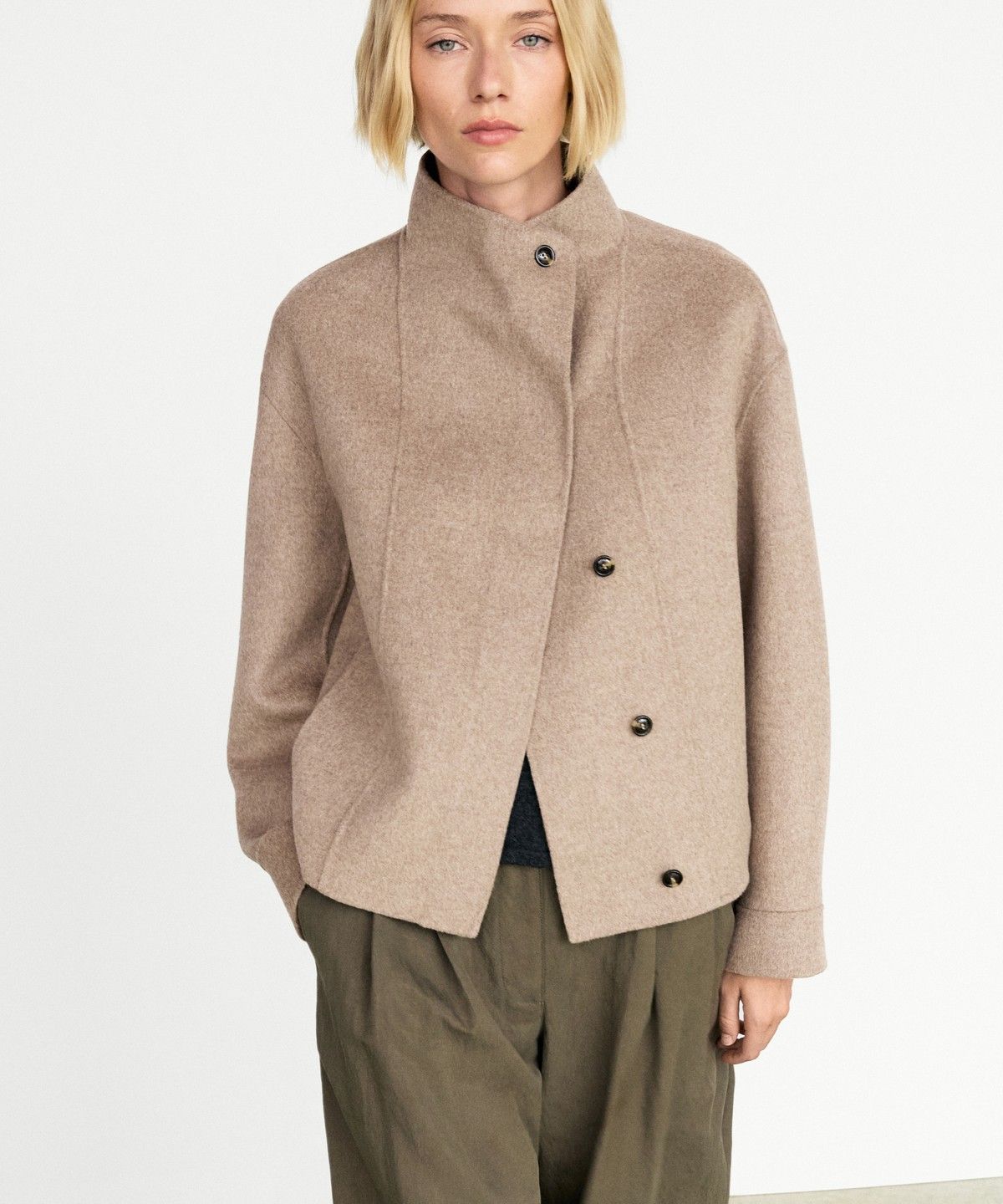 마시모두띠(MASSIMO DUTTI) 울 블렌드 쇼트 재킷