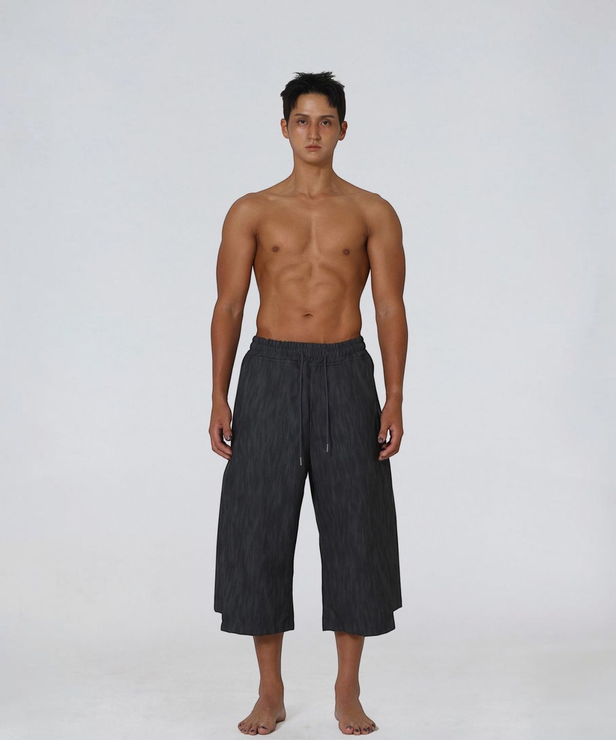 엑세스(XX) Leather Side Incision Bermuda Pants