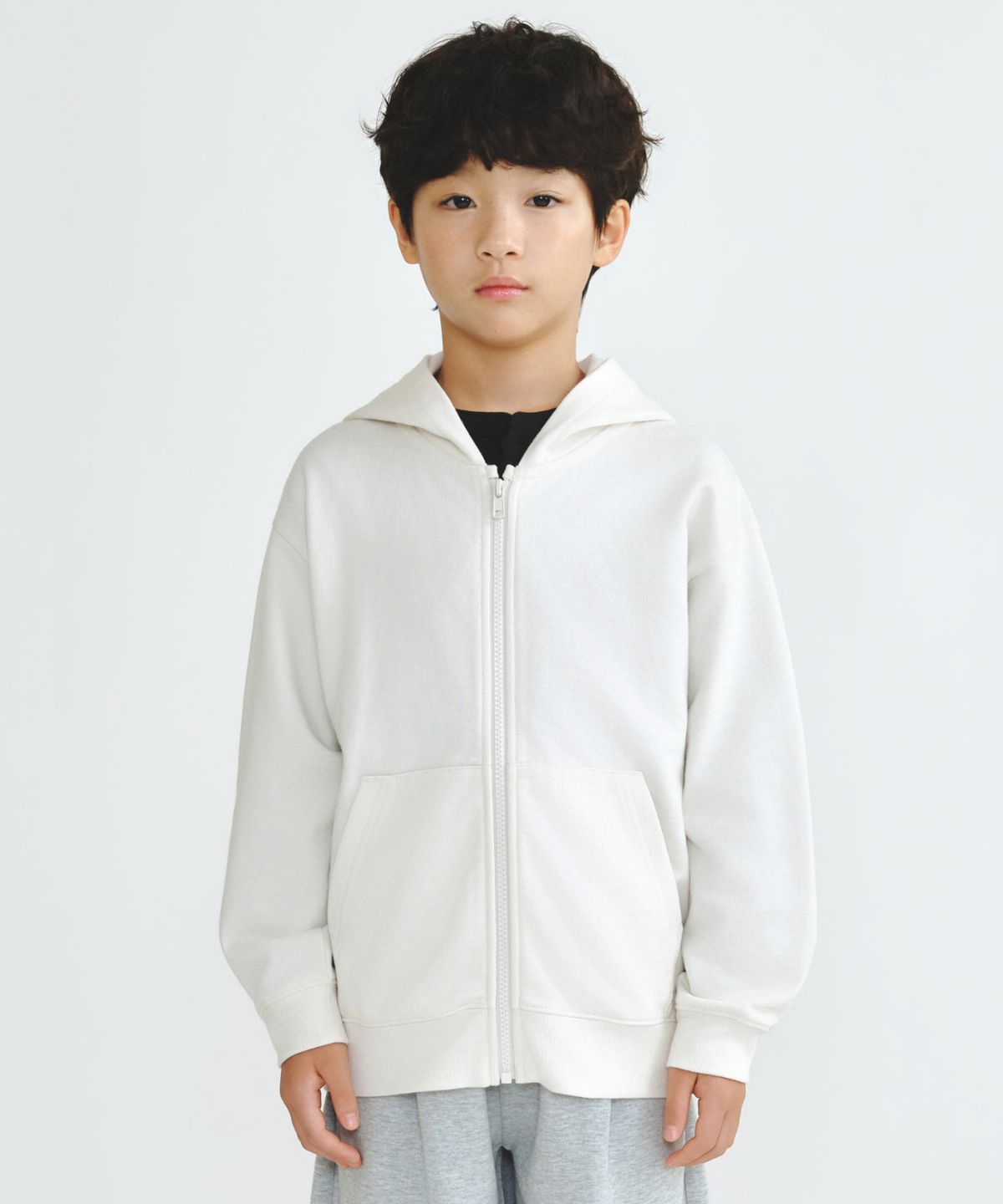무신사 스탠다드 키즈(MUSINSA STANDARD KIDS) 오버사이즈 후디드 스웨트 집업 [크림]