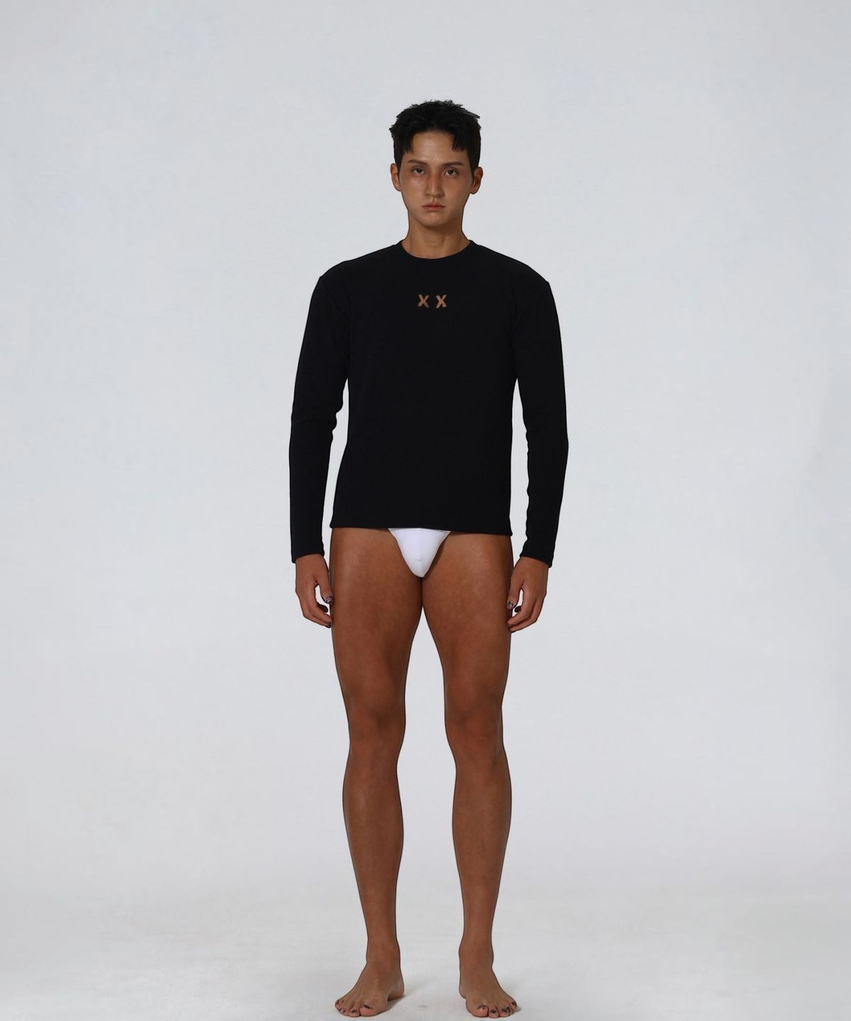 엑세스(XX) XX Cut-out Long Sleeve Black