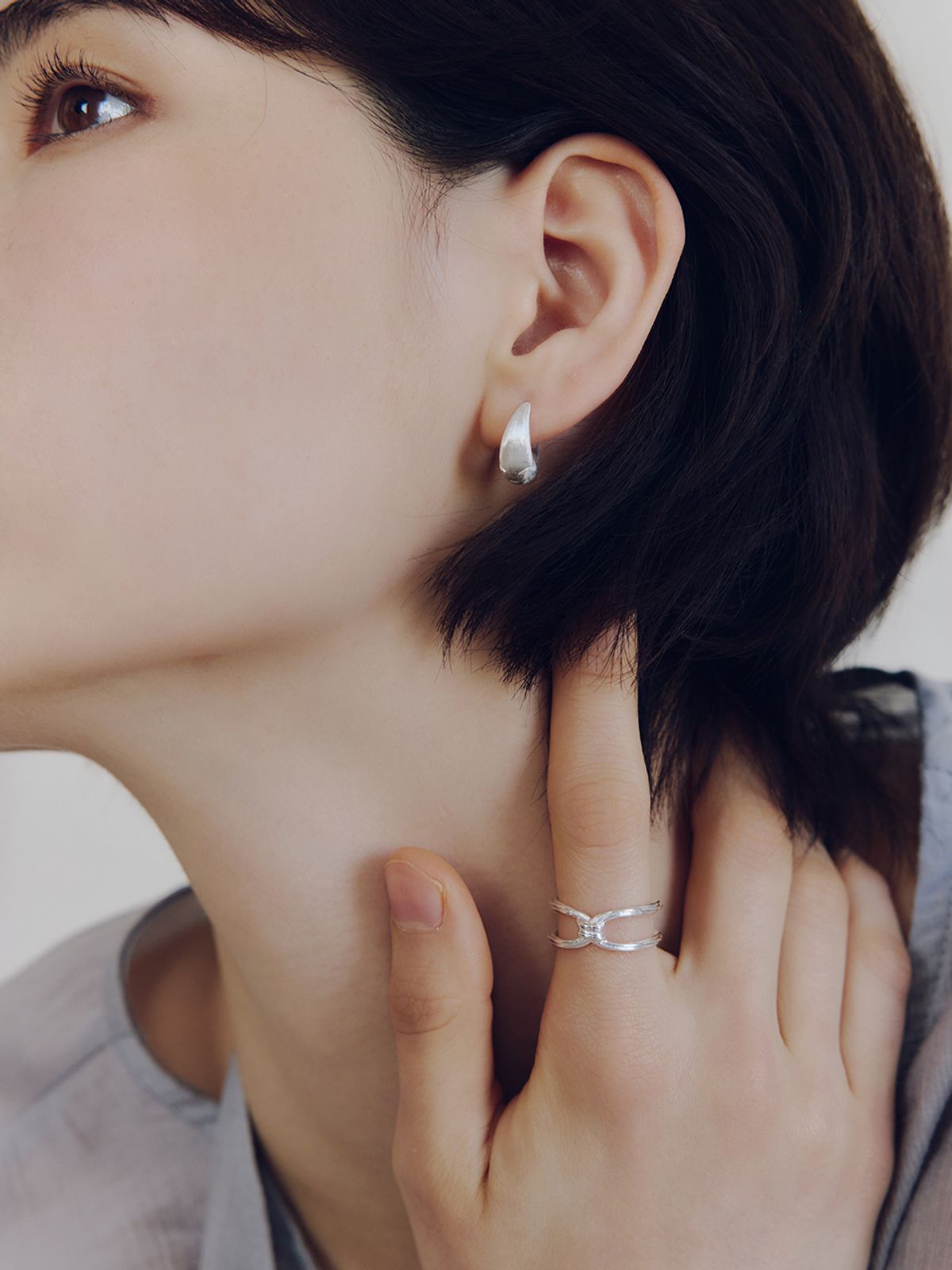 이너프(ENUFF) (silver 925) Textured hobo earring