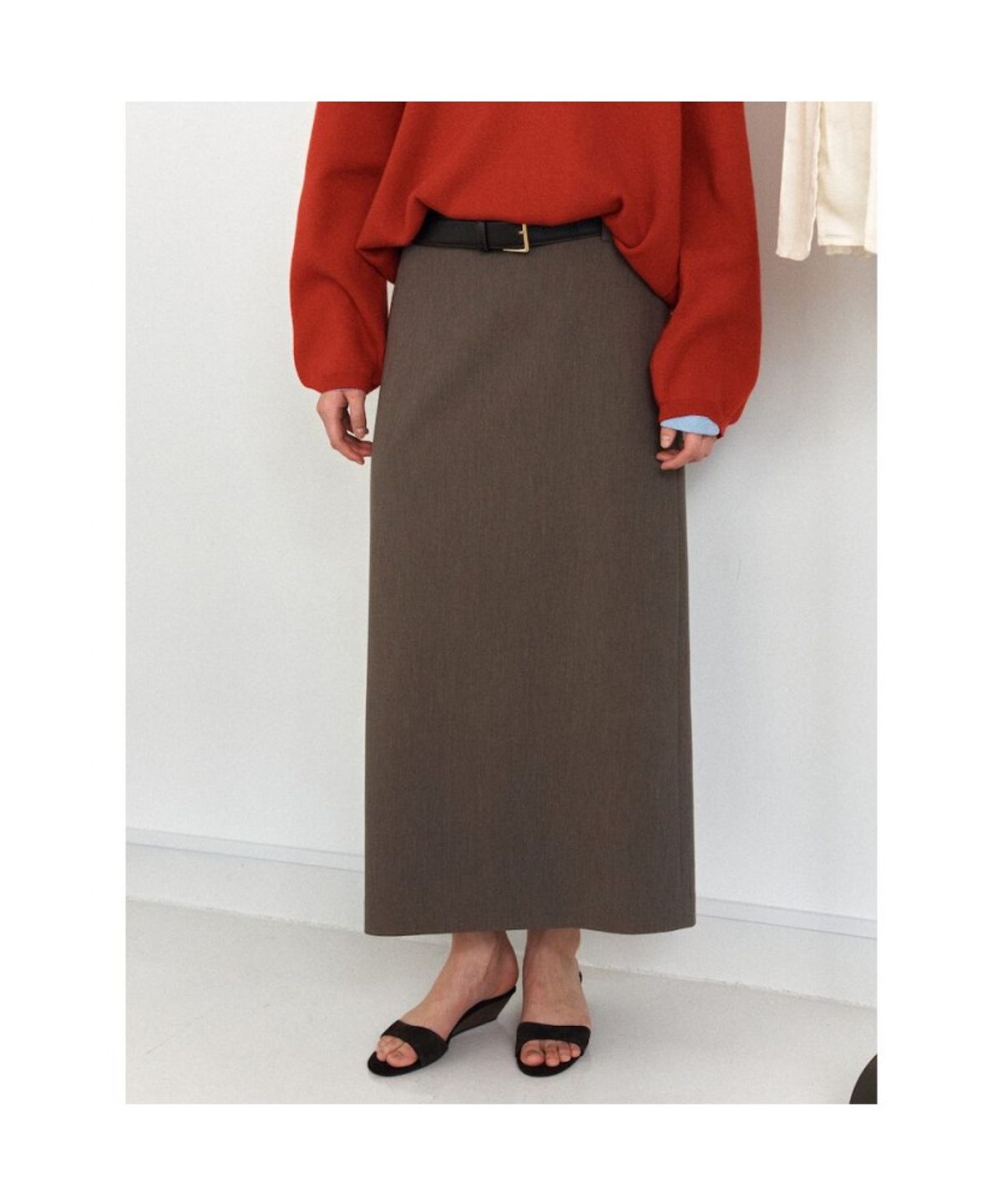 디애퍼처(THE APERTURE) Classic H Line Skirt  Brown (TA6227A02D)