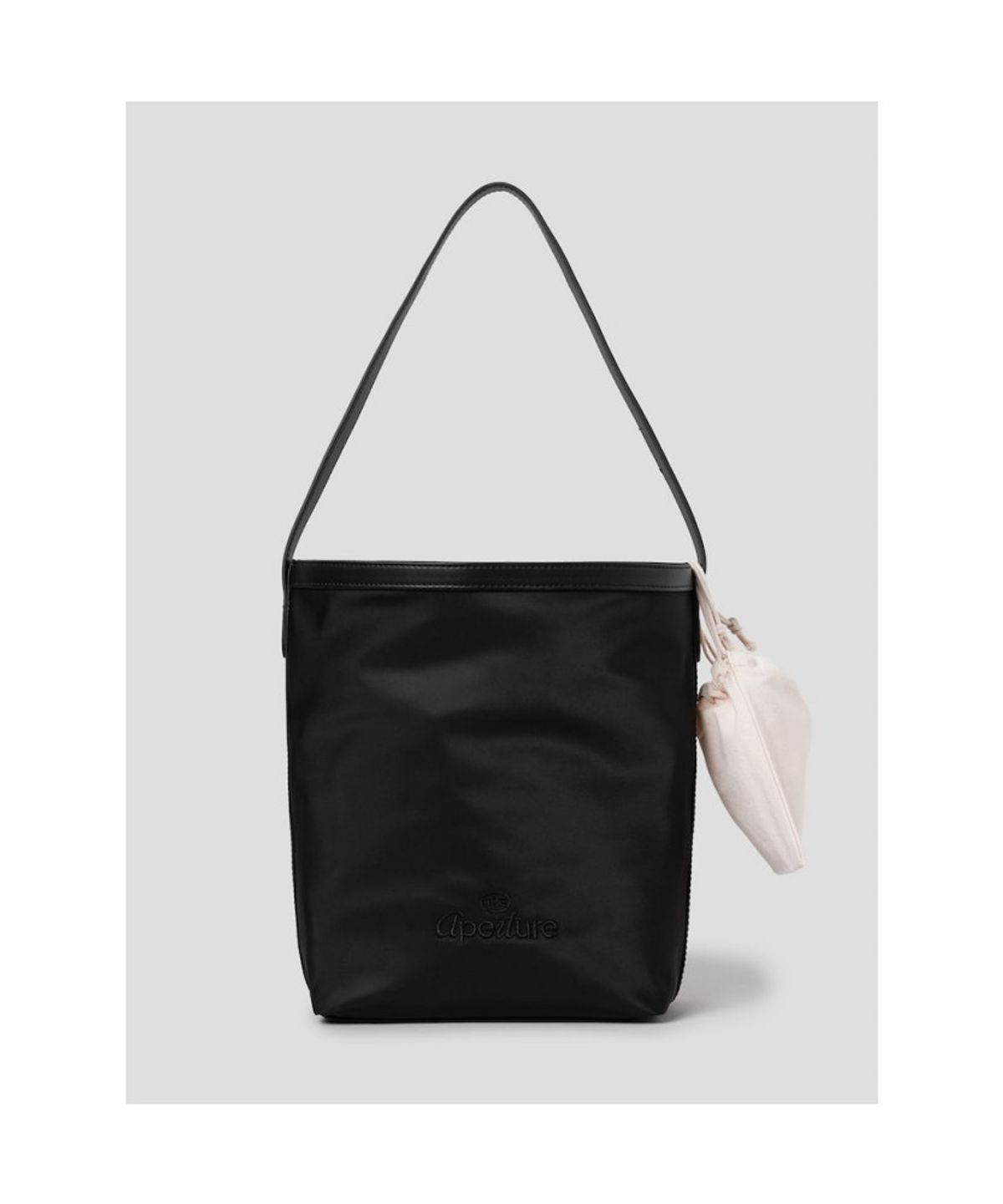 디애퍼처(THE APERTURE) [리오더]Mini Bulky Bag In Nylon  Black (TA62D4A075)