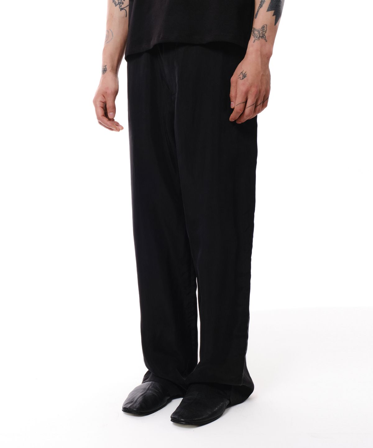 다이브인(DIVEIN) CUPRA STRAIGHT TROUSERS (BLACK)