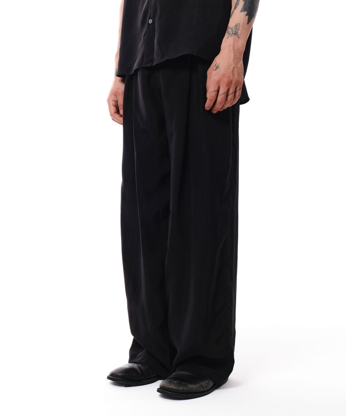 다이브인(DIVEIN) CUPRA WIDE TROUSERS (BLACK)