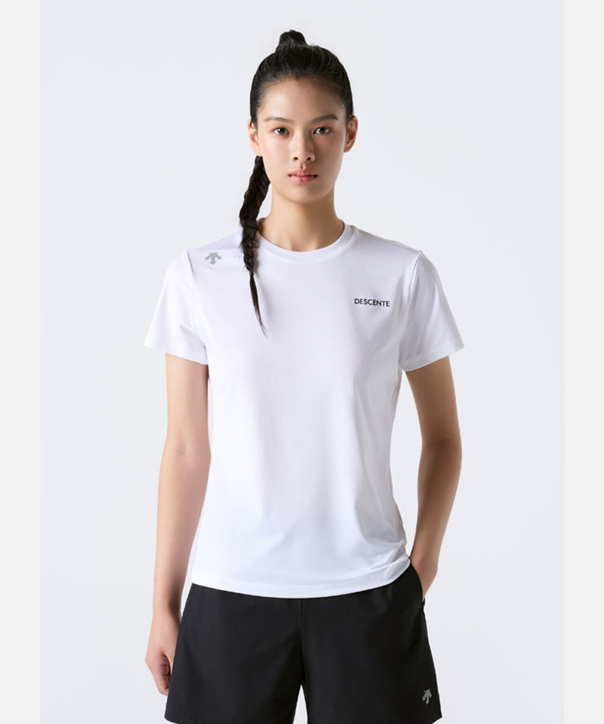 데상트(DESCENTE) 퀵드라이 반팔 티셔츠 화이트 SR323RTS77