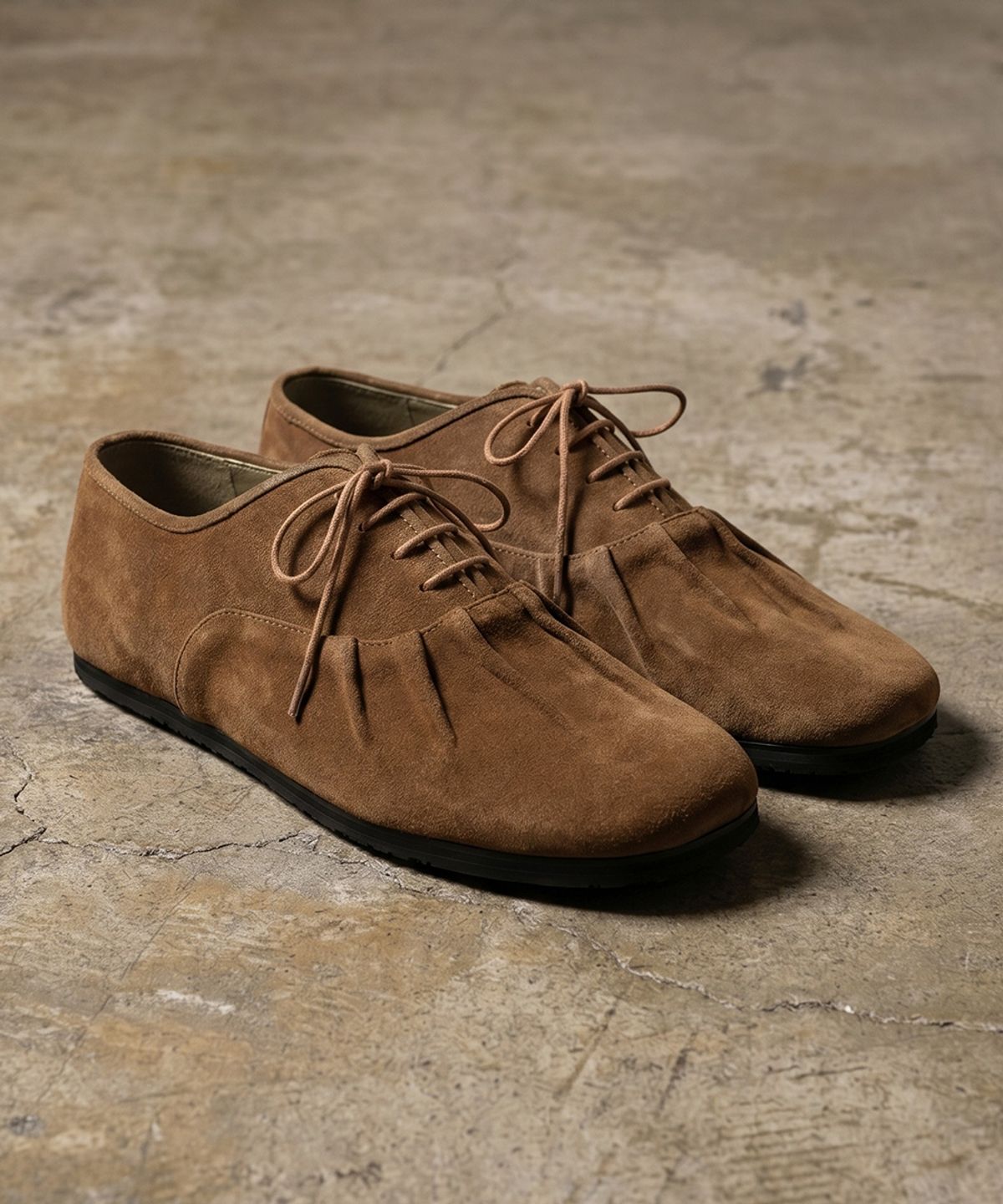 피렌체 아뜨리에(FIRENZE ATELIER) [비브람] 셔링디테일 유니섹스 캐주얼 더비 8800 [MID BROWN SUEDE]